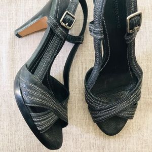 Banana Republic Leather Slingback Pumps